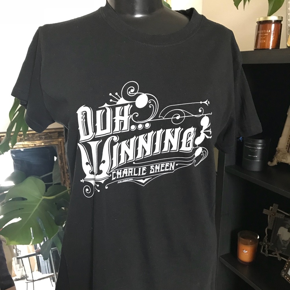 Charlie Sheen “winning” T-shirt 💯🌟